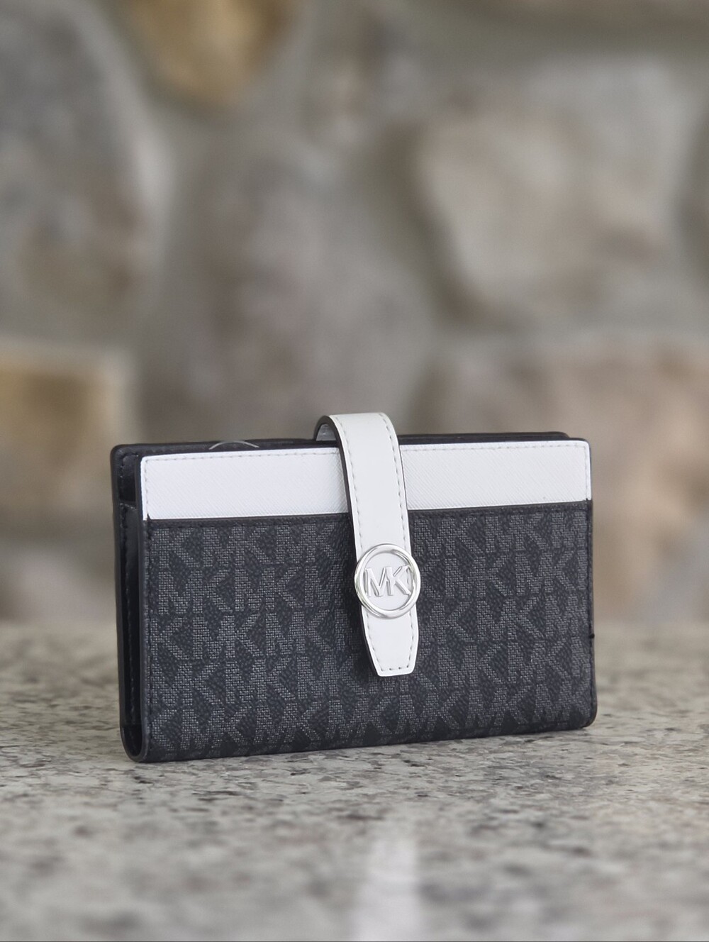 Michael Kors Greenwich Logo Black Medium Bifold Wallet